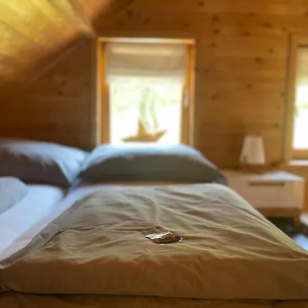 Wundervoll Eben - & Plaetze Voller Wunder - Notschkerl & Feinis *