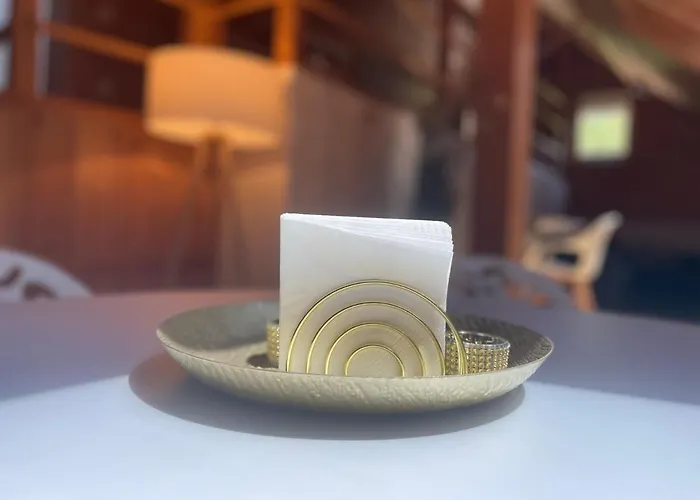 Wundervoll Eben - & Plaetze Voller Wunder - Notschkerl & Feinis Lejlighed