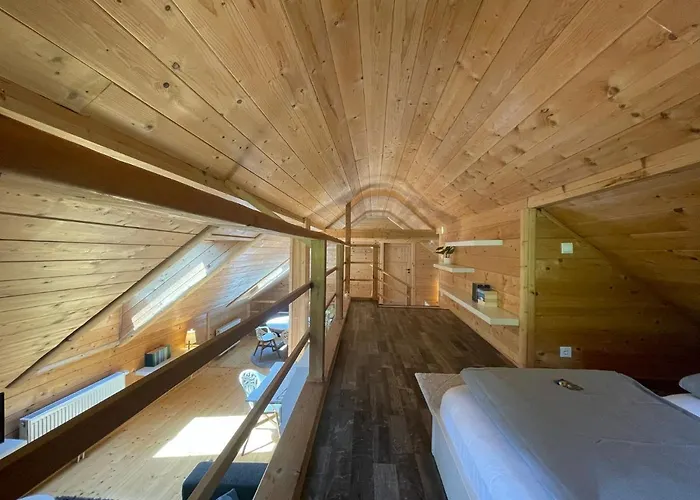 Apartment Wundervoll Eben - & Plaetze Voller Wunder - Notschkerl & Feinis Waasen